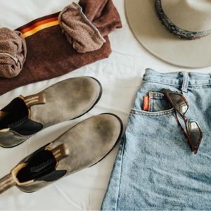 Blundstone 1672 heeled Chelsea boot